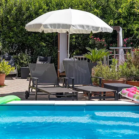 Apartamento Lovely In Dramalj